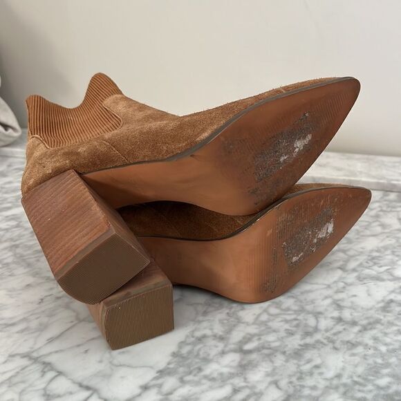 Steve Madden suede booties, size 7.5 - Picture 4 of 4